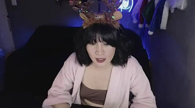 Snapshot of isis_diosa chatting on December 13, 2024, 3:11 pm isis diosa online show from December 13, 2024, 3:11 pm