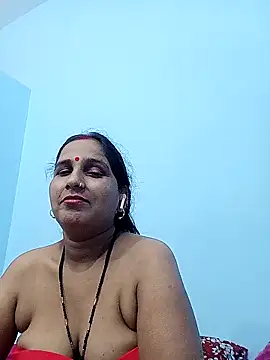 reemacouple007 online show from November 1, 2025, 8:00 pm