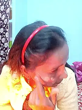 reemacouple007 online show from January 6, 2026, 7:01 am