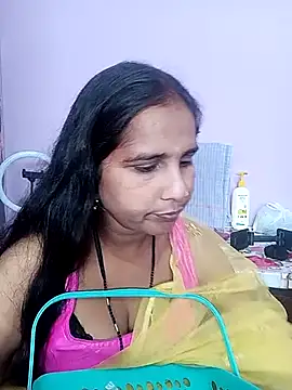 reemacouple007 online show from March 6, 2026, 8:11 am