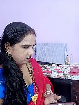 Snapshot of reemacouple007 chatting on May 30, 2026, 6:43 am reemacouple007 online show from May 30, 2026, 6:43 am