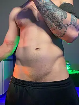 MachineDien online show from November 26, 2025, 12:33 am