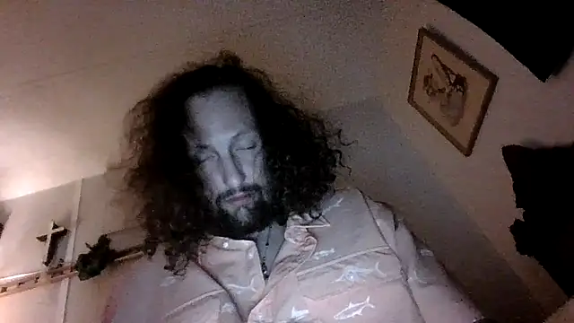 Snapshot of BobbyQ29 chatting on December 3, 2025, 7:38 am BobbyQ29 online show from December 3, 2025, 7:38 am