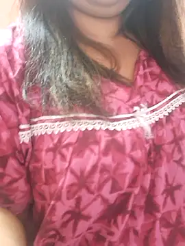 Ravina patil1 online show from February 19, 2025, 7:38 pm