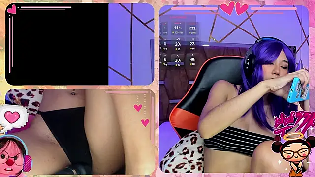 Snapshot of RossieGamer chatting on February 17, 2025, 9:30 pm RossieGamer online show from February 17, 2025, 9:30 pm