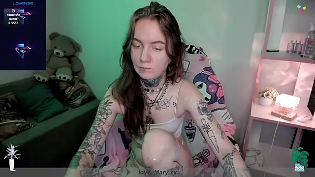 Mary Xextra online show from November 5, 2025, 1:05 am