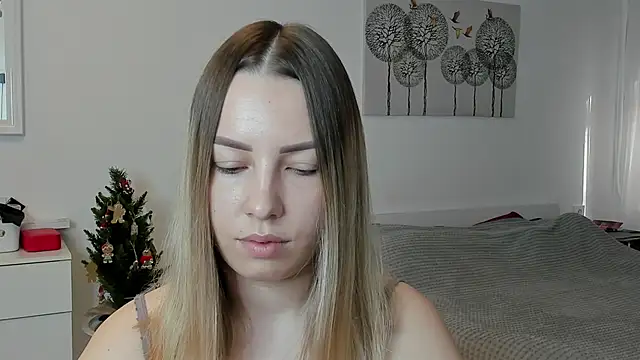 Snapshot of Mia_shy1 chatting on January 9, 2025, 7:31 am Mia shy1 online show from January 9, 2025, 7:31 am