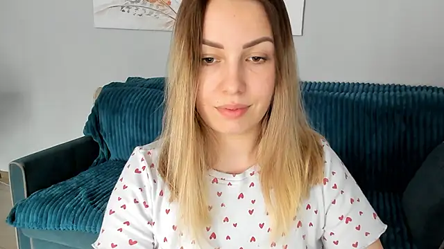 Snapshot of Mia_shy1 chatting on February 7, 2025, 12:17 pm Mia shy1 online show from February 7, 2025, 12:17 pm