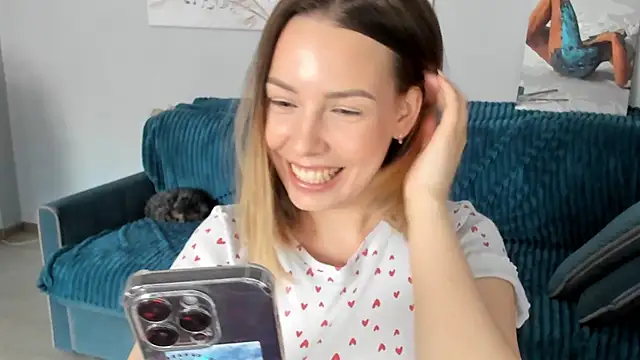 Snapshot of Mia_shy1 chatting on February 27, 2025, 11:52 am Mia shy1 online show from February 27, 2025, 11:52 am