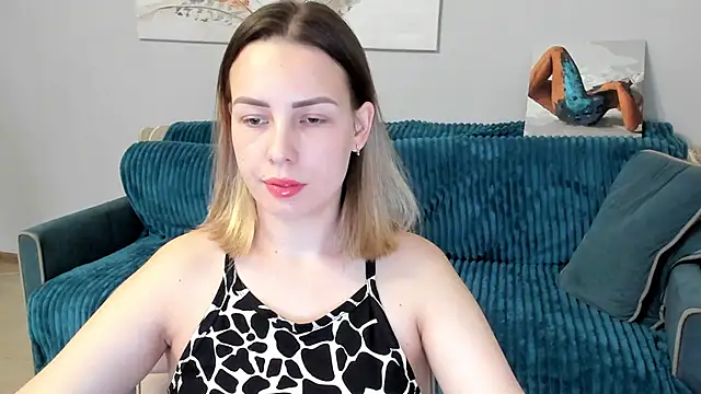 Snapshot of Mia_shy1 chatting on March 20, 2025, 12:00 pm Mia shy1 online show from March 20, 2025, 12:00 pm