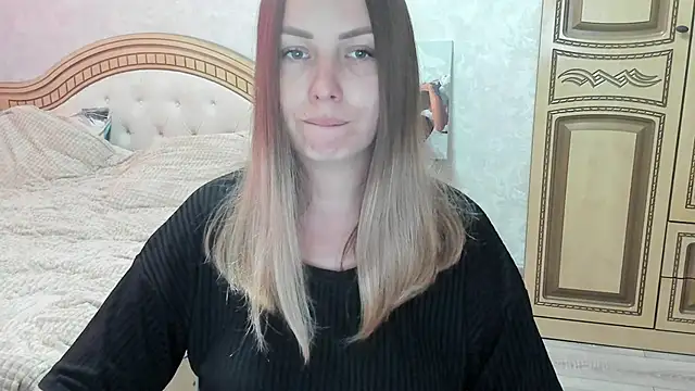 Snapshot of Mia_shy1 chatting on October 27, 2025, 7:34 am Mia shy1 online show from October 27, 2025, 7:34 am