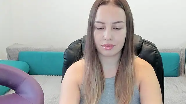 Mia shy1 online show from January 15, 2026, 9:03 am