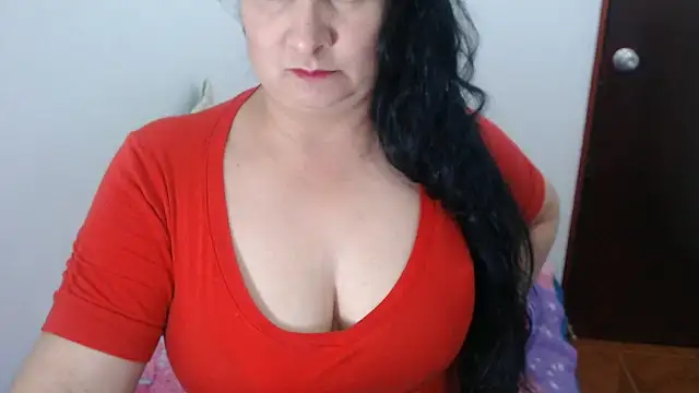 Snapshot of Ashyle chatting on December 14, 2025, 9:19 pm Ashyle online show from December 14, 2025, 9:19 pm