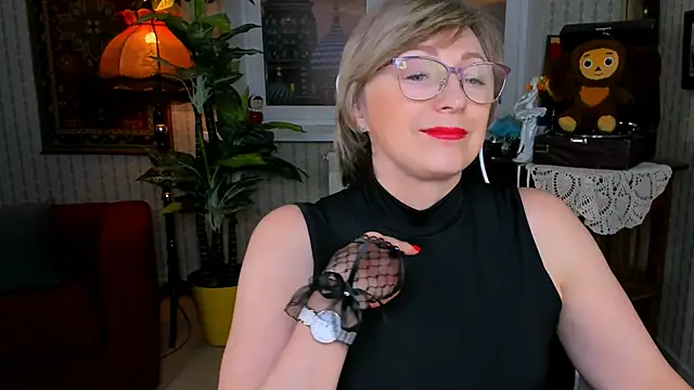 sugar vivien online show from January 8, 2025, 12:15 pm