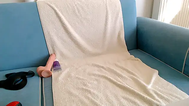 Snapshot of Topmodell chatting on January 2, 2025, 10:58 am Topmodell online show from January 2, 2025, 10:58 am