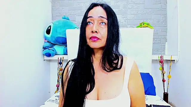 Snapshot of HorniestMilf chatting on September 8, 2025, 9:03 pm HorniestMilf online show from September 8, 2025, 9:03 pm