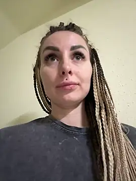 TwixCouple online show from March 8, 2025, 11:49 pm