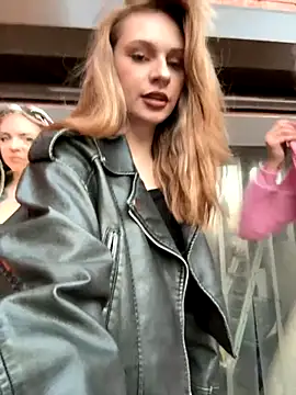 TwixCouple online show from November 1, 2025, 2:08 pm