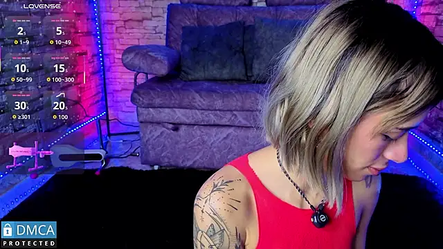 Snapshot of BellaOdisea chatting on February 14, 2026, 8:05 pm BellaOdisea online show from February 14, 2026, 8:05 pm