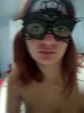 xxcatwomanxx online show from December 13, 2024, 1:33 pm