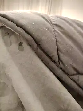 xxcatwomanxx online show from February 1, 2025, 8:08 am