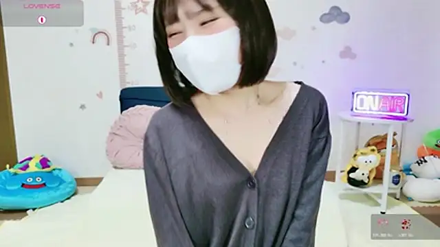  Iroha 99 online show from April 10, 2026, 3:17 pm