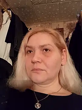 Snapshot of Minna_Jeannie chatting on January 12, 2026, 1:44 am Minna Jeannie online show from January 12, 2026, 1:44 am