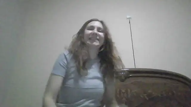 JasmineGlamour online show from December 13, 2025, 8:47 pm