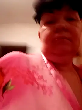 Snapshot of FantasyMichelle chatting on March 5, 2025, 6:33 am FantasyMichelle online show from March 5, 2025, 6:33 am