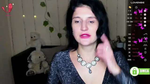 Snapshot of Alianna_Solo_Kisses chatting on February 12, 2025, 4:00 pm Alianna Solo Kisses online show from February 12, 2025, 4:00 pm