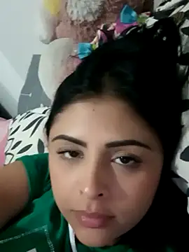 Snapshot of MelannyBell chatting on February 11, 2025, 6:33 pm MelannyBell online show from February 11, 2025, 6:33 pm