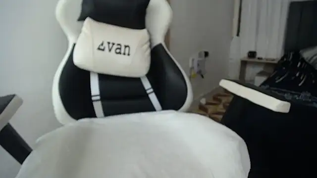 Valerioe online show from January 23, 2025, 2:17 pm