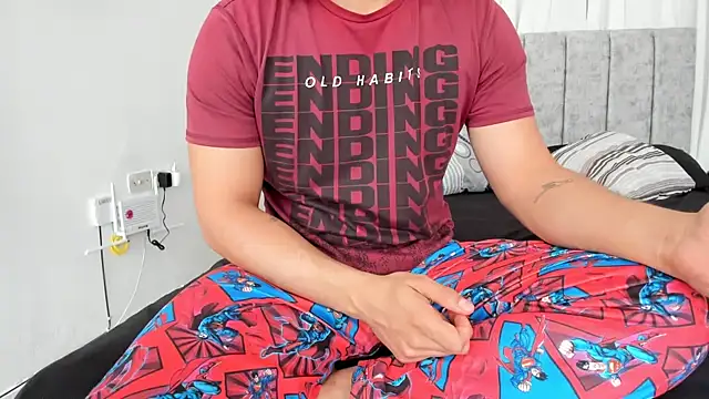 Valerioe online show from March 16, 2025, 5:17 pm