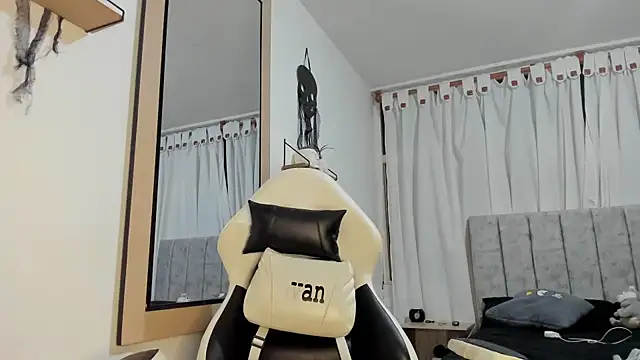 Valerioe online show from October 11, 2025, 12:21 am