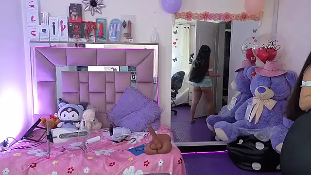 Snapshot of AriadnaCappelletty chatting on November 14, 2025, 4:38 pm AriadnaCappelletty online show from November 14, 2025, 4:38 pm