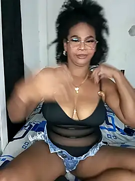 Melanie candy  online show from January 26, 2025, 1:20 am