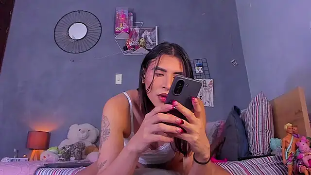 tiffbeatiful online show from November 8, 2025, 7:30 am