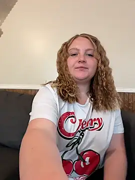 PhatAssBlond online show from October 31, 2025, 5:36 pm