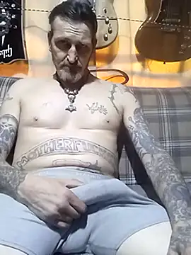 2Hot2gether69 online show from March 18, 2025, 8:48 pm