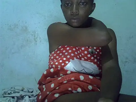 ElianeHot online show from March 3, 2026, 9:42 pm