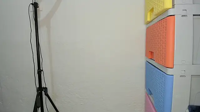 Alannis Blue1 online show from December 3, 2025, 1:46 am