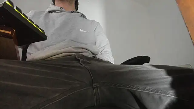 s sven03 online show from November 16, 2025, 12:16 am