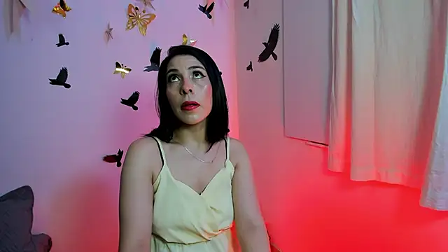 AdelleLennox cg online show from November 10, 2025, 9:19 am