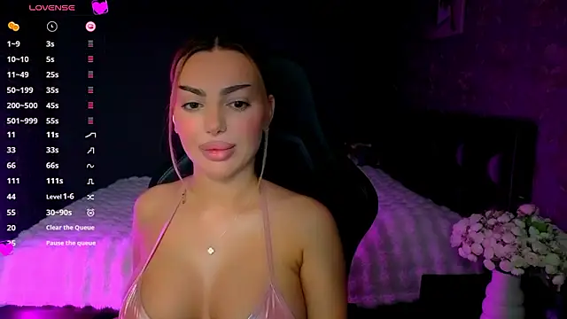 babyleilaa online show from March 20, 2026, 9:52 pm