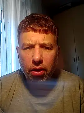 Snapshot of Olandese2682@xh chatting on April 27, 2026, 9:18 am Olandese2682xh online show from April 27, 2026, 9:18 am