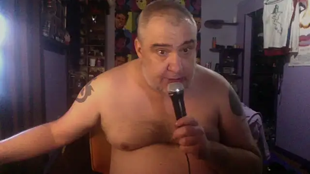 Snapshot of PerveyUncle chatting on February 8, 2026, 10:35 pm PerveyUncle online show from February 8, 2026, 10:35 pm