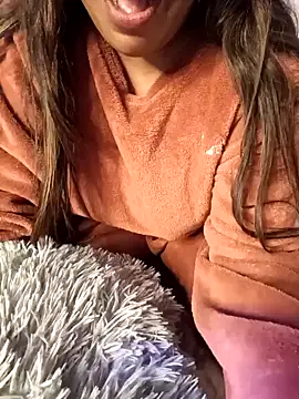 Snapshot of Jessicca_Cum chatting on January 6, 2025, 4:34 pm Jessicca Cum online show from January 6, 2025, 4:34 pm