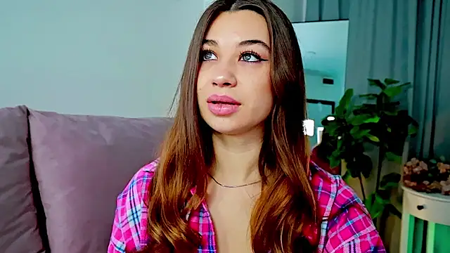 divetagrace online show from February 8, 2026, 8:12 pm