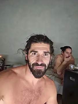 Snapshot of Mariusvidican chatting on October 29, 2025, 7:48 pm Mariusvidican online show from October 29, 2025, 7:48 pm