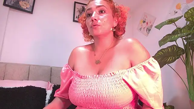 Snapshot of amber_demons2021 chatting on October 25, 2025, 10:59 pm amber demons2021 online show from October 25, 2025, 10:59 pm